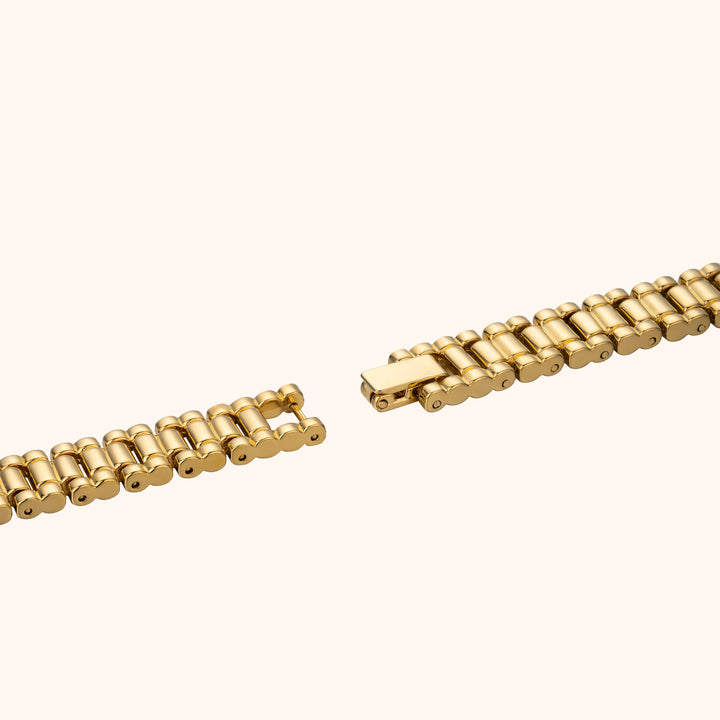 Amelia - Gold Pearl