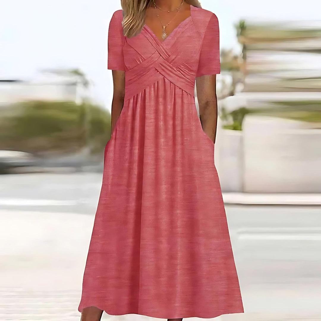 Vanessa - Dress with a flattering silhouette