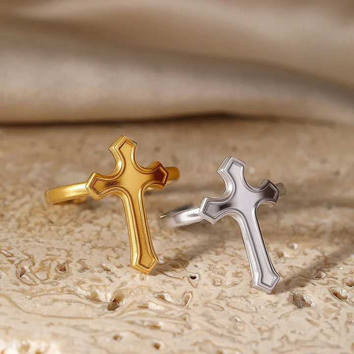 Sanctum Cross Ring