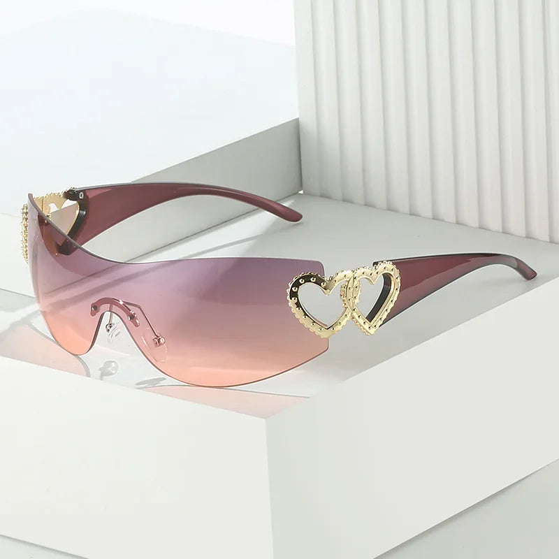 Amoura - Heart Sunglasses
